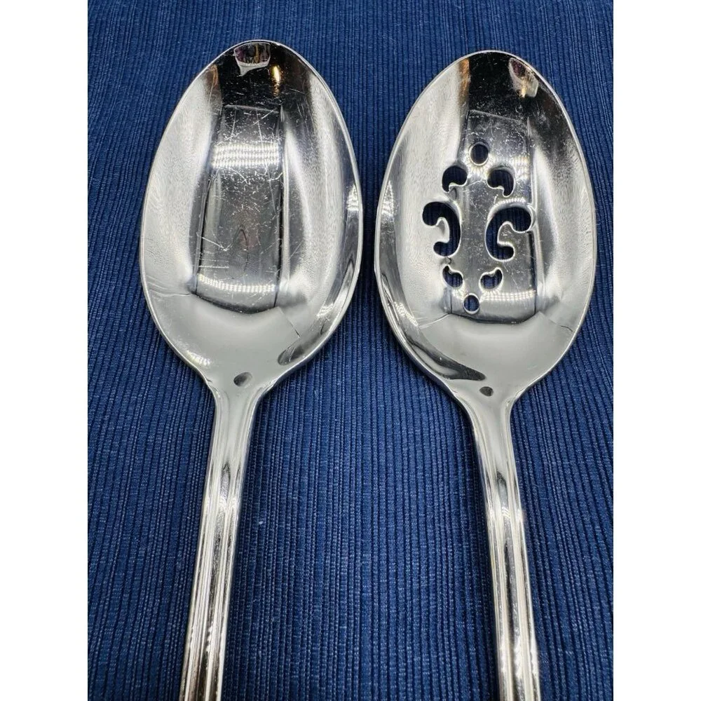 Reed and Barton Cortland Serving Pieces Spoon Glossy Stainless Flatware Lot of 4